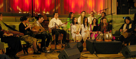 Bahram Bajelan och gruppen Rumi